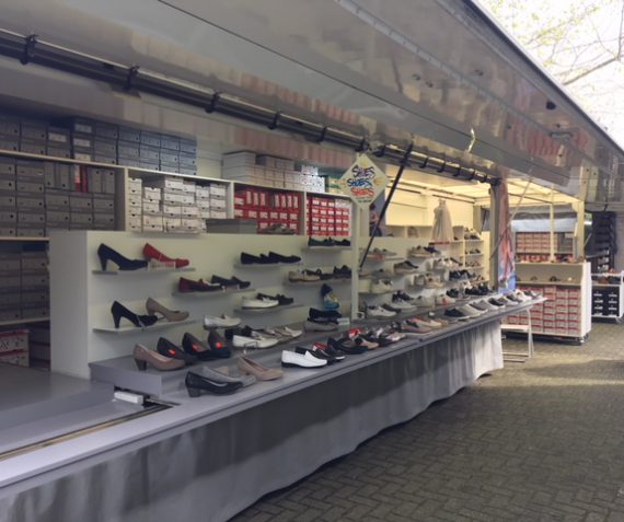 Vernieuwde rijdende schoenenwinkel!