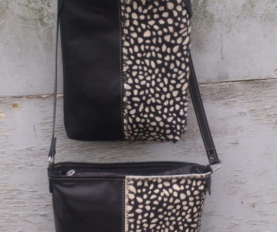 Nieuwe print op de haartassen!