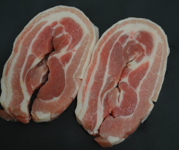 Aanbieding!! 1 kilo speklappen voor €7,-