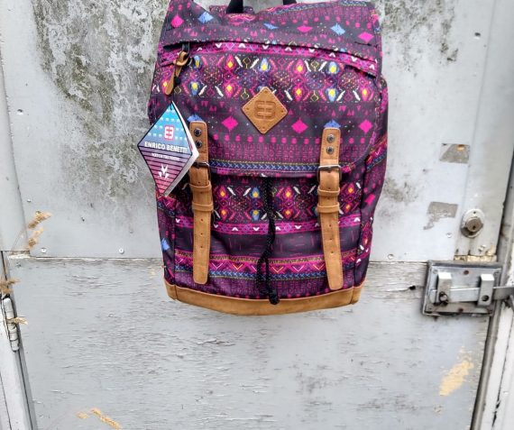 Schooltas EB van €39,95 voor €25,-