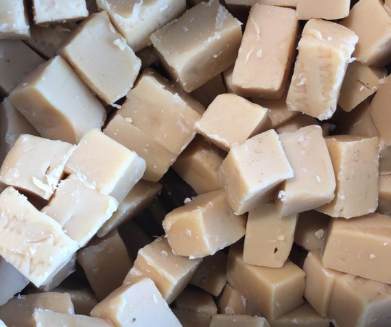 SUPERKNALLER! Caramel zeezout fudge 250 GR