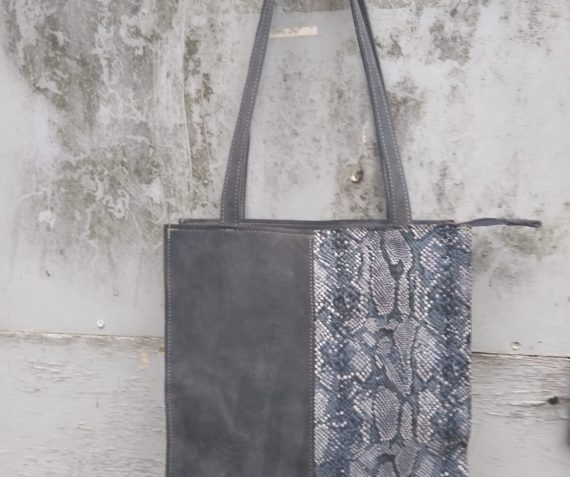 Shopper met slangenprint!
