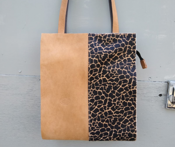 Shopper met giraffeprint